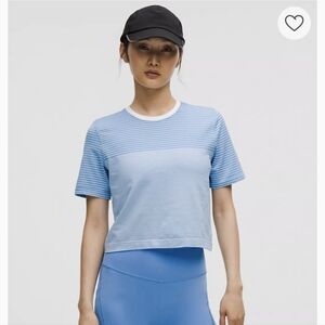 Lululemon NWT Seamless Classic-Fit Mariner Stripe Cropped T-Shirt